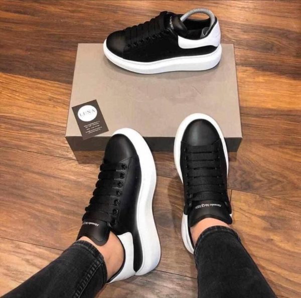 Alexander McQueen Shoes Pallet